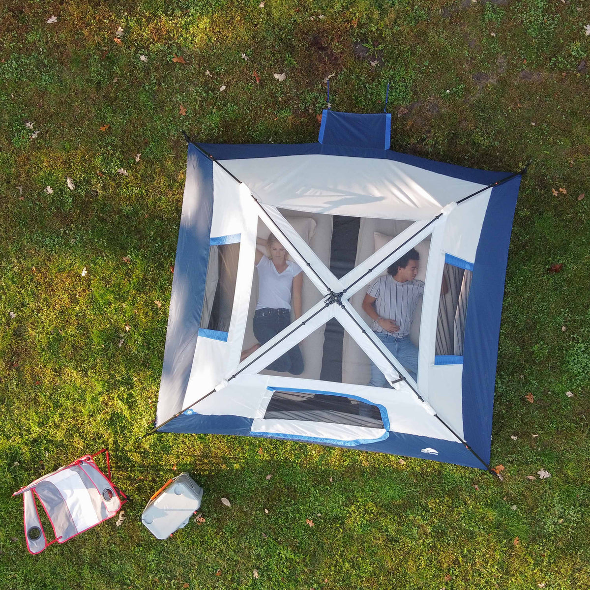 6-Person Instant Cabin Tent with LED Lighted Hub C667
