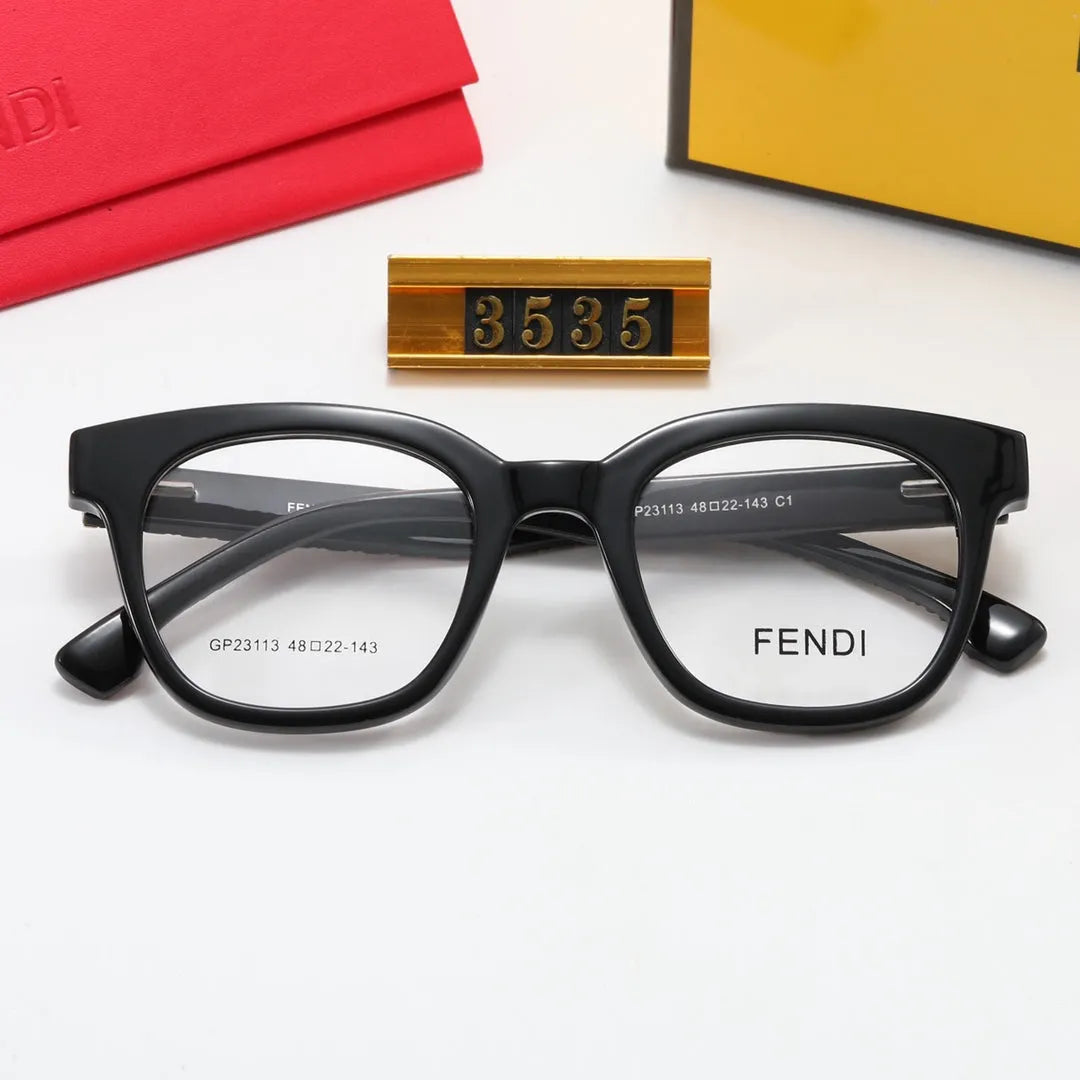 Fashionable Letter Sunglasses Z2769