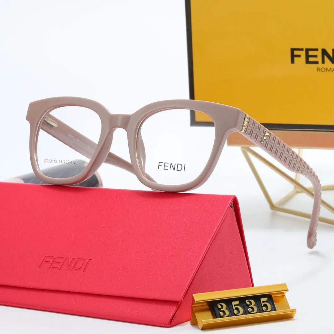 Fashionable Letter Sunglasses Z2769